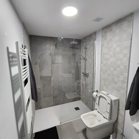 Moderno * Ponferrada